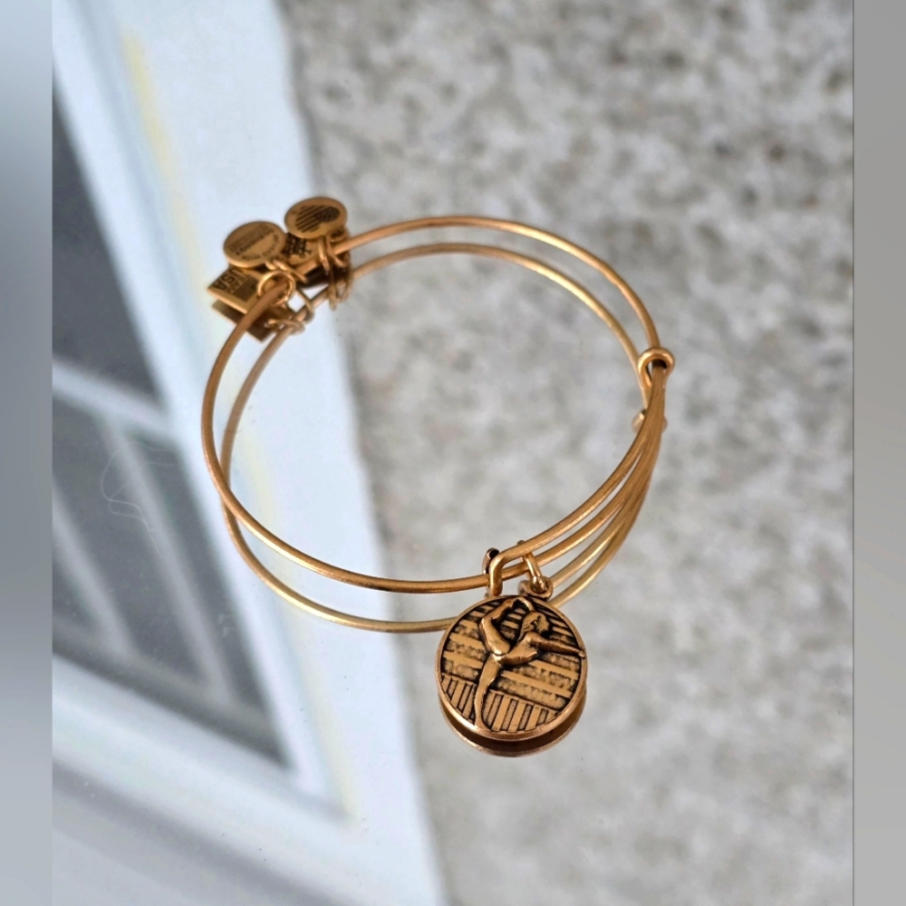 ALEX AND ANI GYMNASTICS BANGLE RAFAELIAN GOLD BRACELET EXPANDABLE